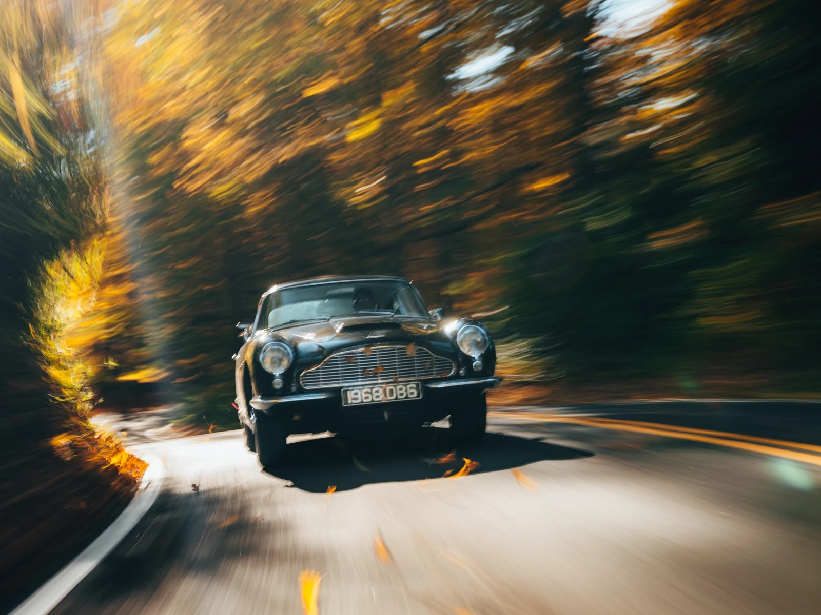 1968 Aston Martin DB6 for sale, exterior, Black