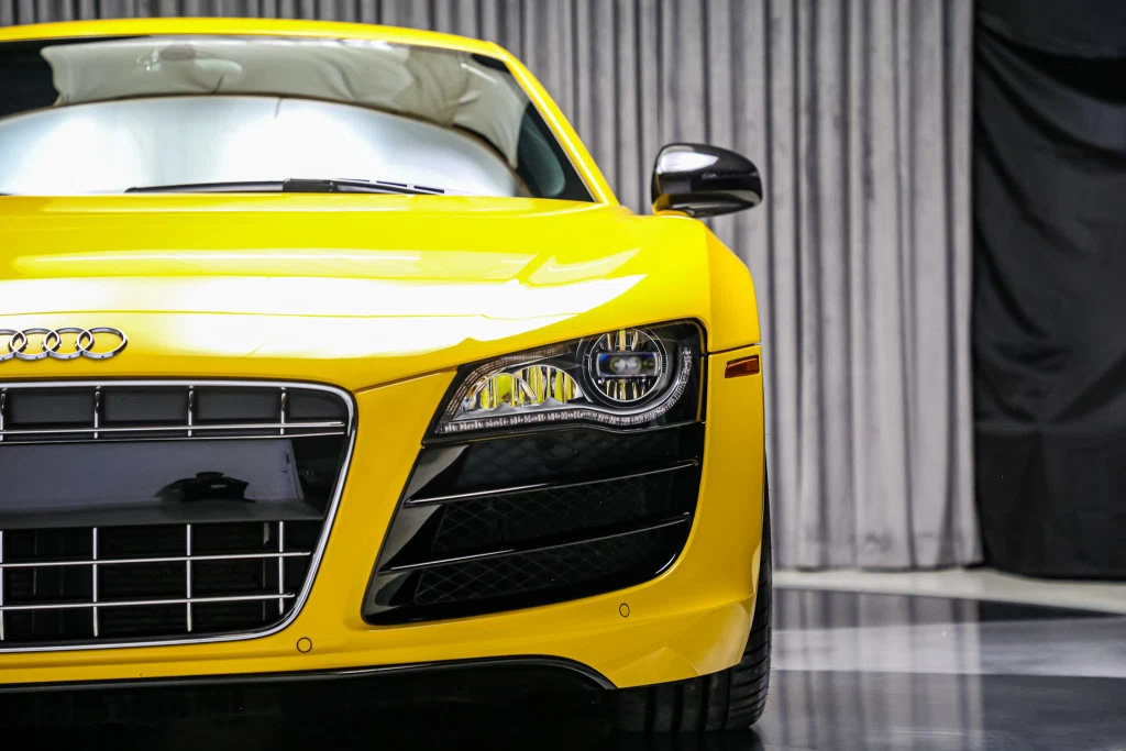2011 Audi R8 V10 Manual (Type 42), 12/30