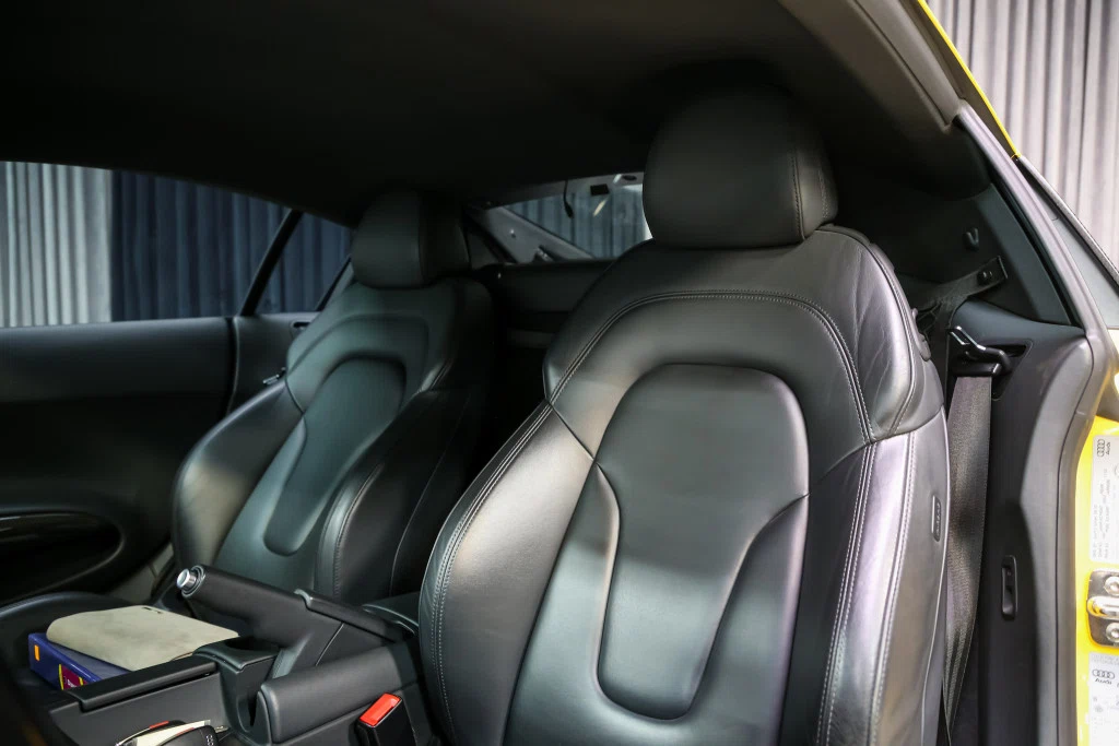 2011 Audi R8 V10 Manual (Type 42), 27/30