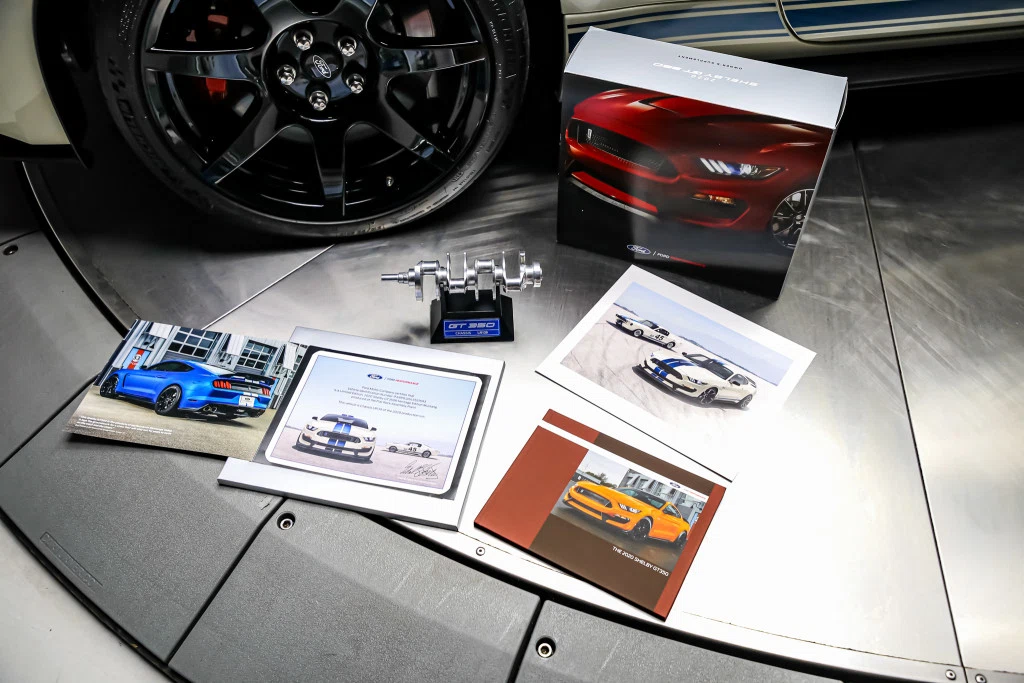 2020 Ford Mustang Shelby GT350R Heritage Edition, 24/30
