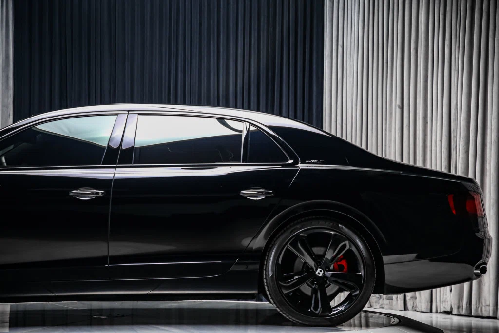 2018 Bentley Flying Spur W12 S (2nd Generation) Comfort Specification, 17/30