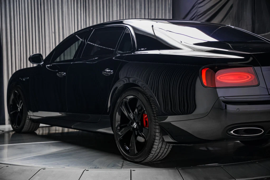 2018 Bentley Flying Spur W12 S (2nd Generation) Comfort Specification, 19/30