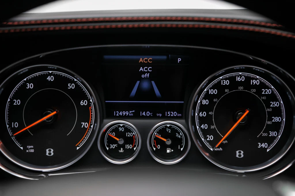 2018 Bentley Flying Spur W12 S (2nd Generation) Comfort Specification, 28/30