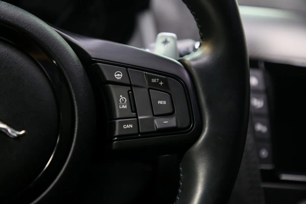 2017 Jaguar F-Type SVR AWD, 30/30