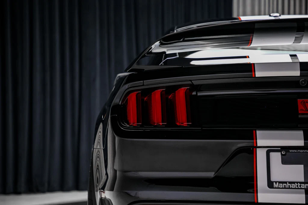 2016 Ford Mustang Shelby GT350 R, 18/30