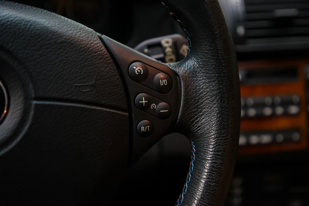 2000 BMW M5 (E39), 28/30