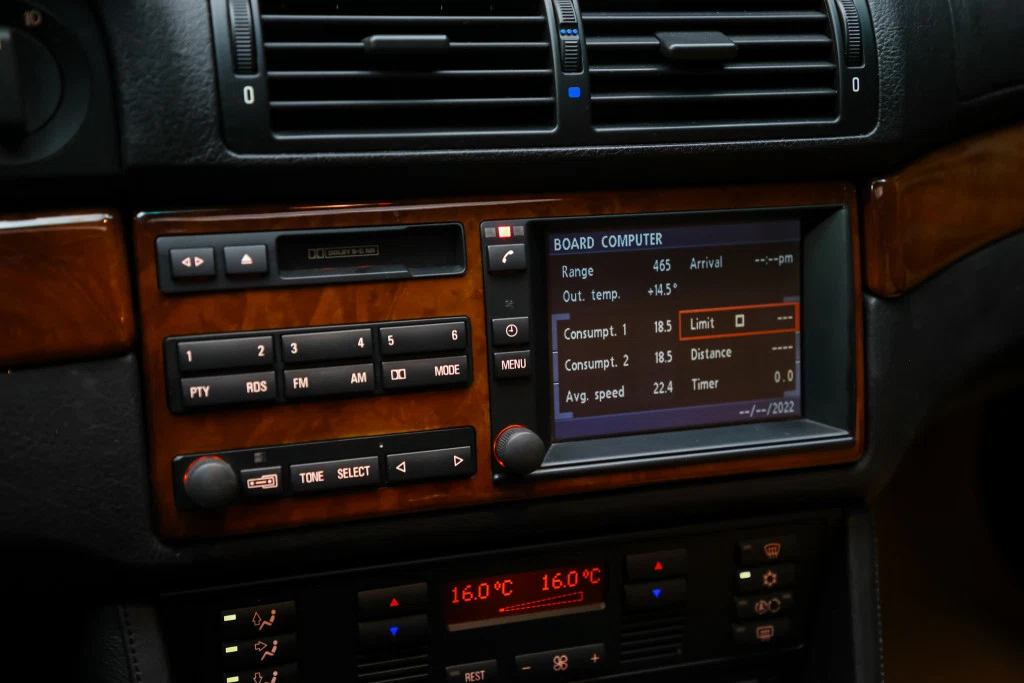 2000 BMW M5 (E39), 30/30