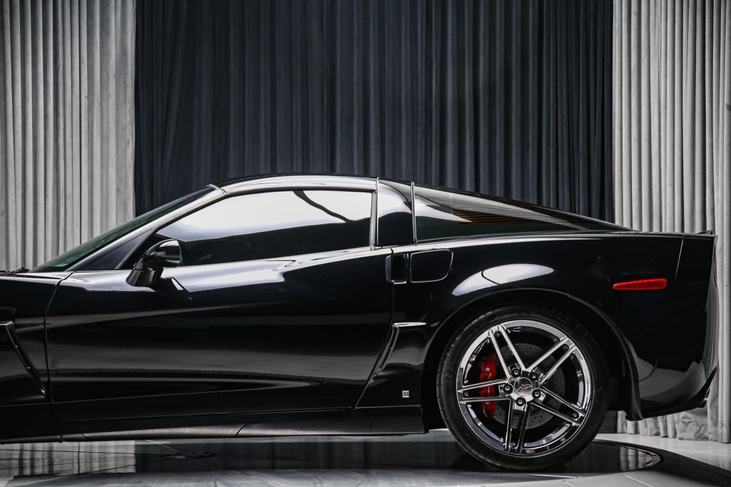2008 Chevrolet Corvette C6 Z06, 17/30