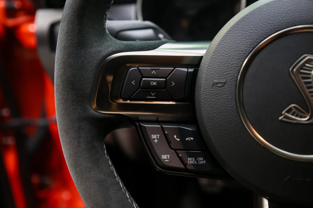 2016 Ford Mustang Shelby GT350 Technology Package, 24/30