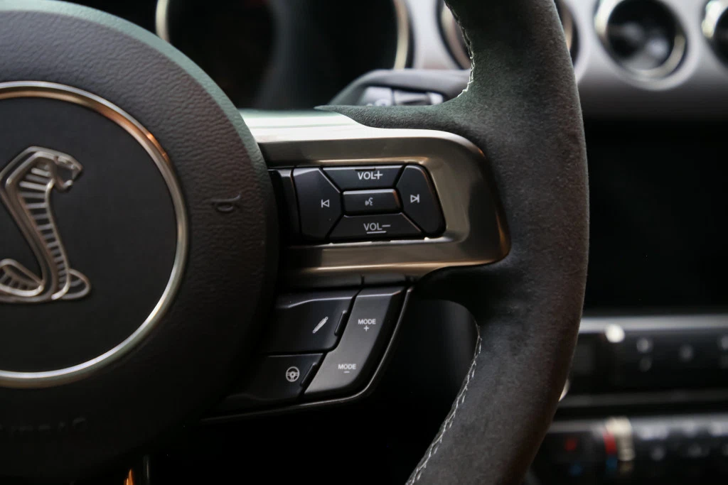 2016 Ford Mustang Shelby GT350 Technology Package, 25/30