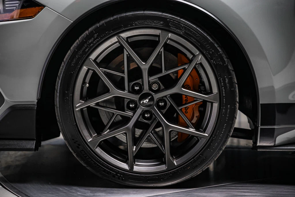 2022 Ford Mustang Mach 1 (S550) Premium Handling / Elite Package, 15/27