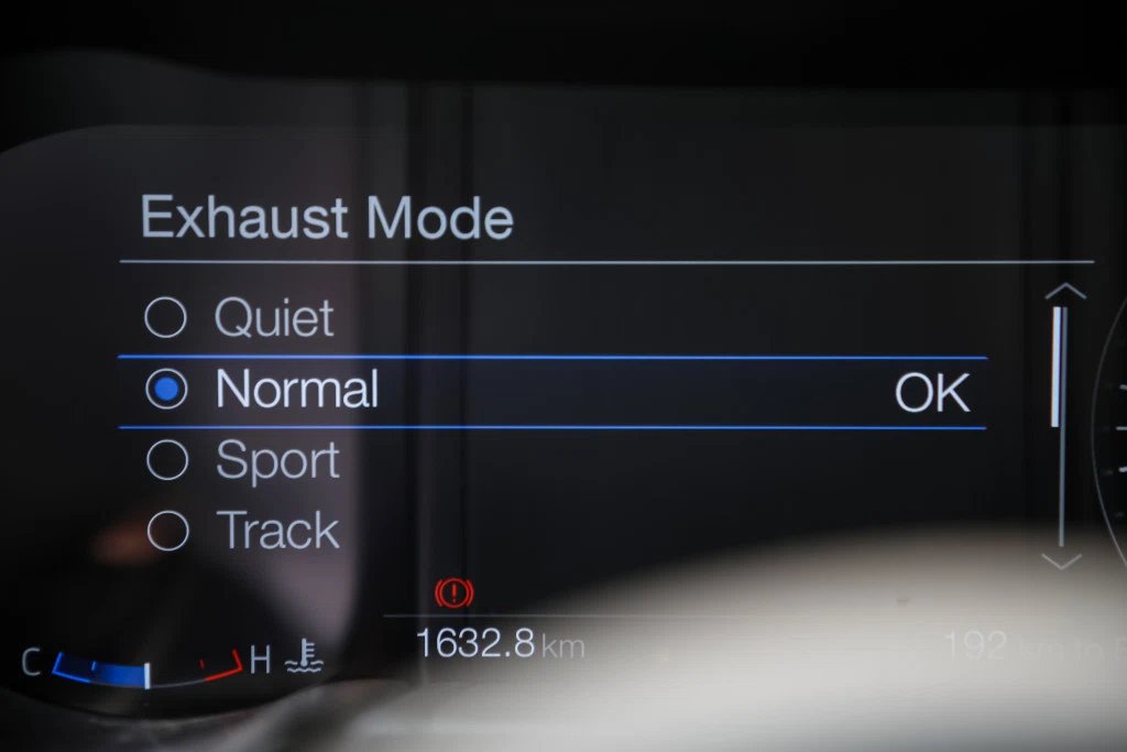 2022 Ford Mustang Mach 1 (S550) Premium Handling / Elite Package, 23/27
