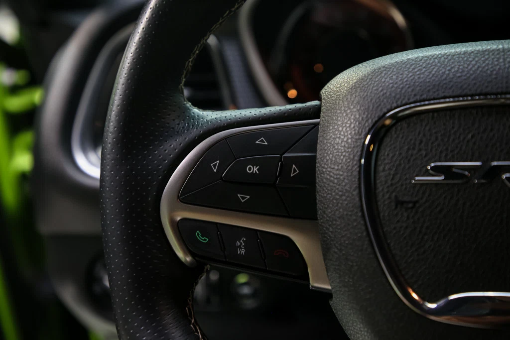 2015 Dodge Challenger SRT Hellcat, 25/30