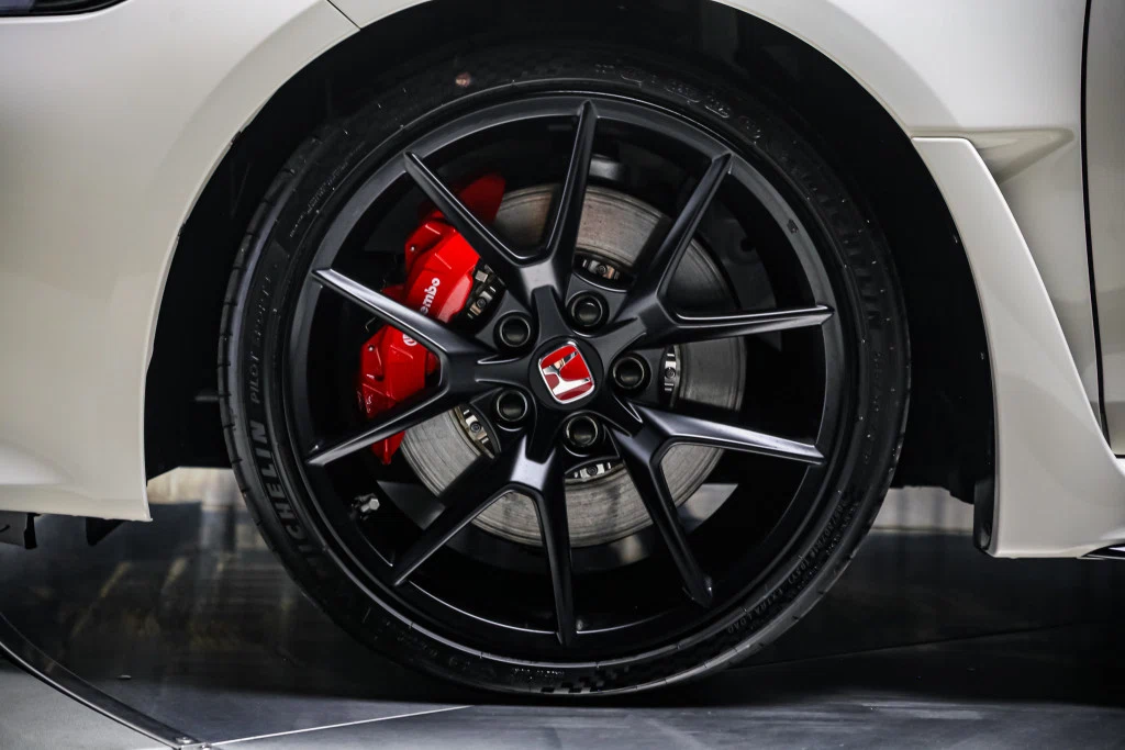 2025 Honda Civic Type R (FL5), 15/30