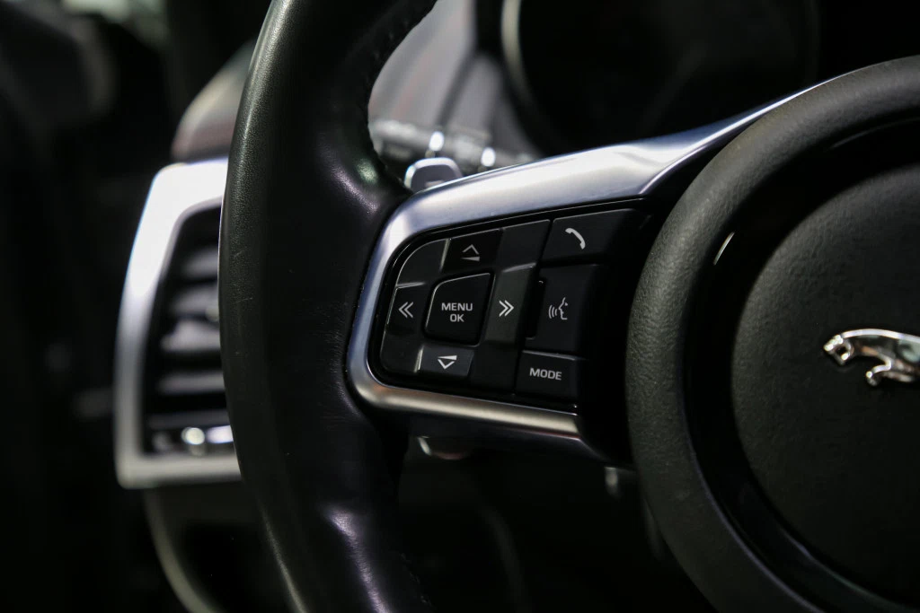 2019 Jaguar F-Type R AWD, 25/30