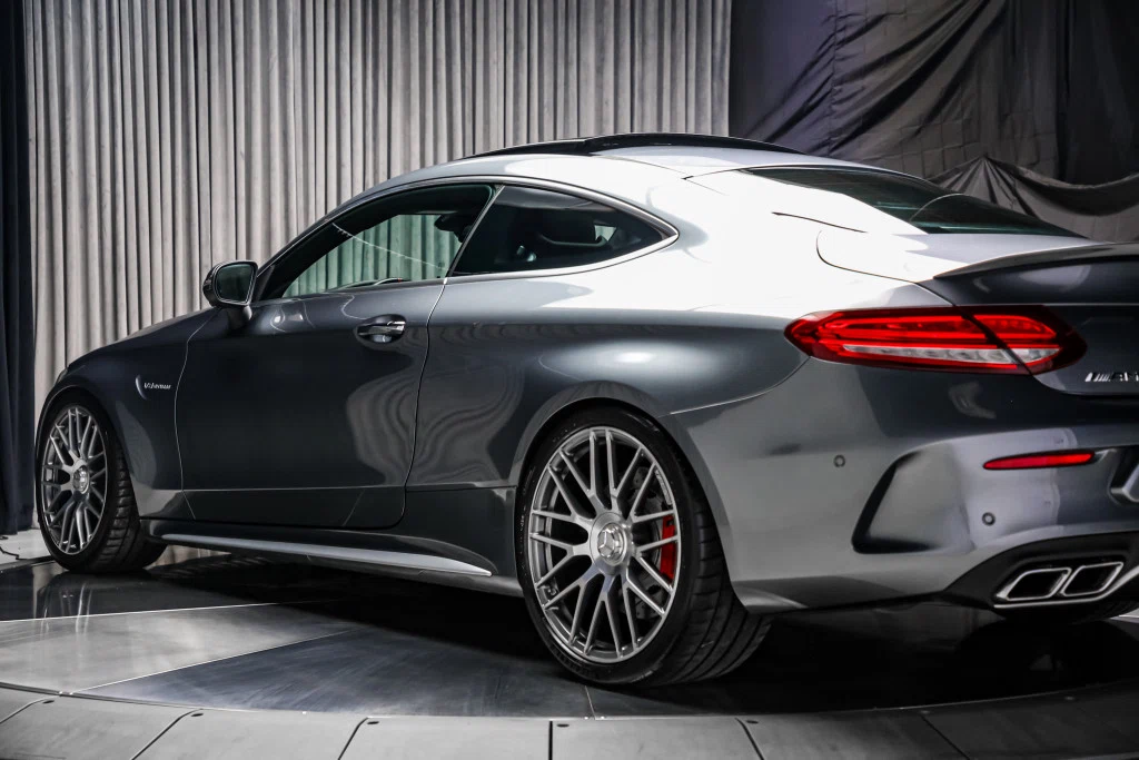 2017 Mercedes-AMG C 63 S Coupé, 19/30