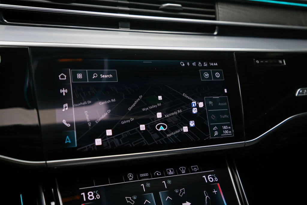2021 Audi A8 L 60 quattro (D5), 26/30