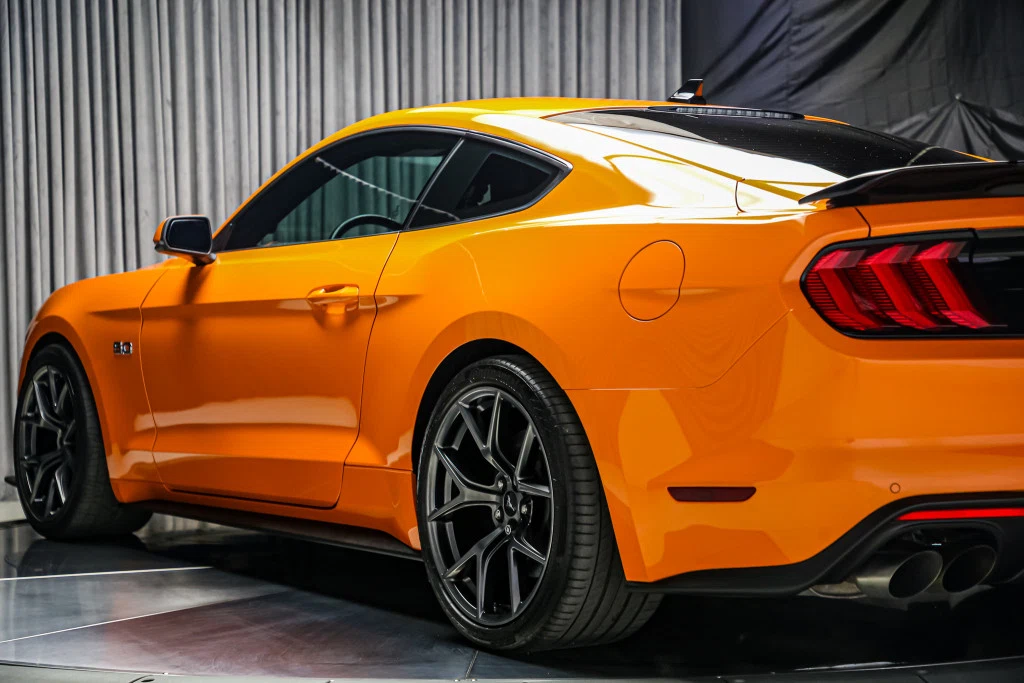 2020 Ford Mustang GT Premium Performance Package 2, 19/30