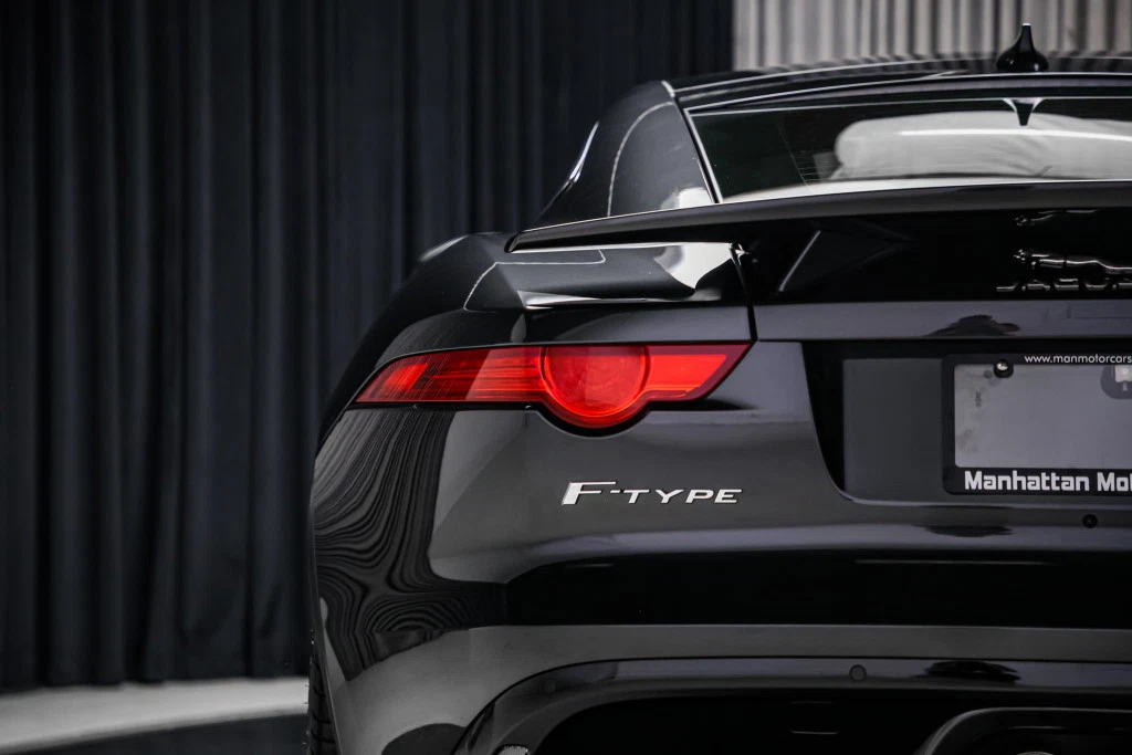 2017 Jaguar F-Type S AWD, 17/30
