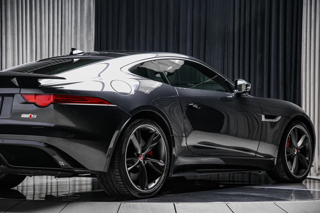 2017 Jaguar F-Type S AWD, 19/30