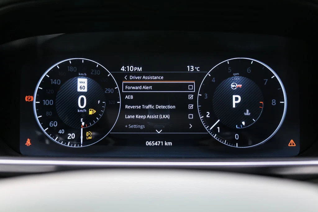 2017 Land Rover Range Rover Sport SVR (L494, 2015–2017), 28/30