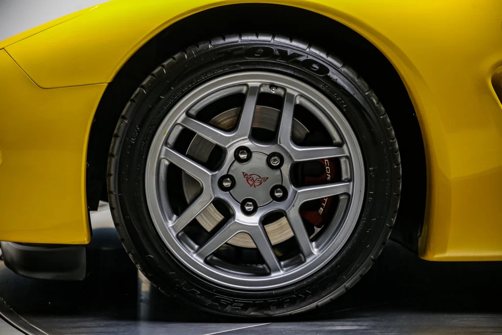 2003 Chevrolet Corvette C5 Z06, 15/30