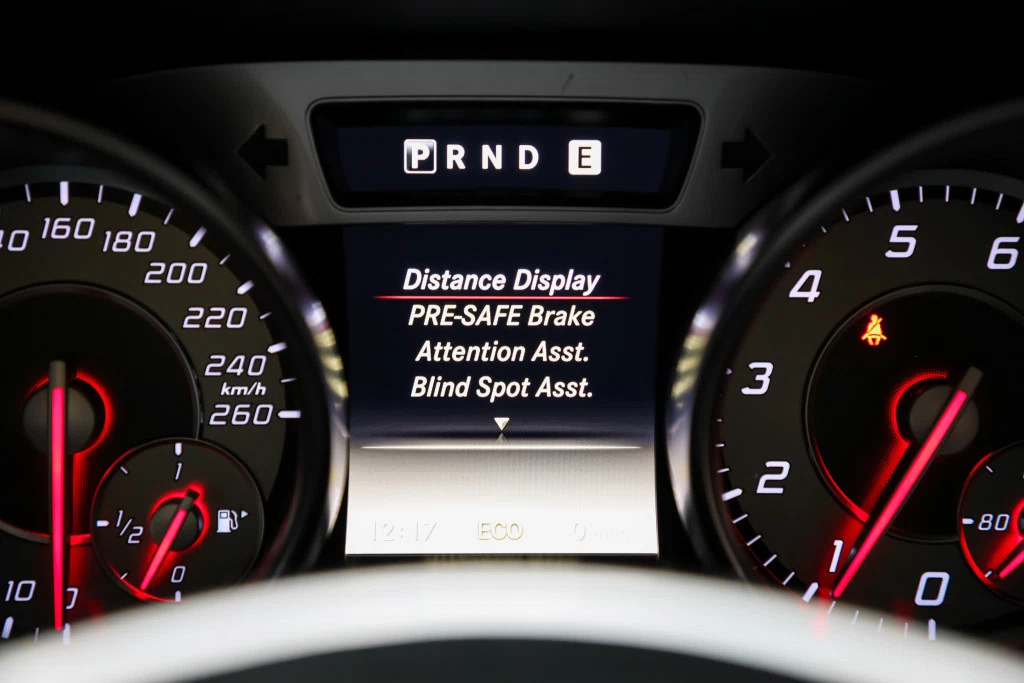 2013 Mercedes-Benz SL 550 (R231), 28/30