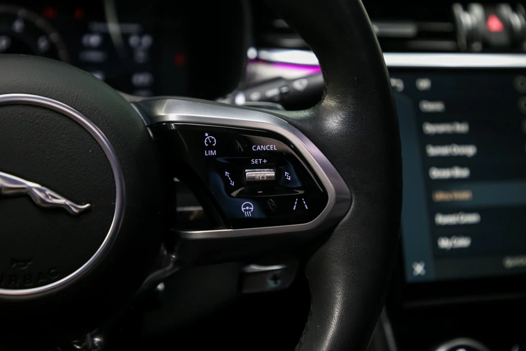 2024 Jaguar XF R-Dynamic SE (X260) P300 AWD, 24/30