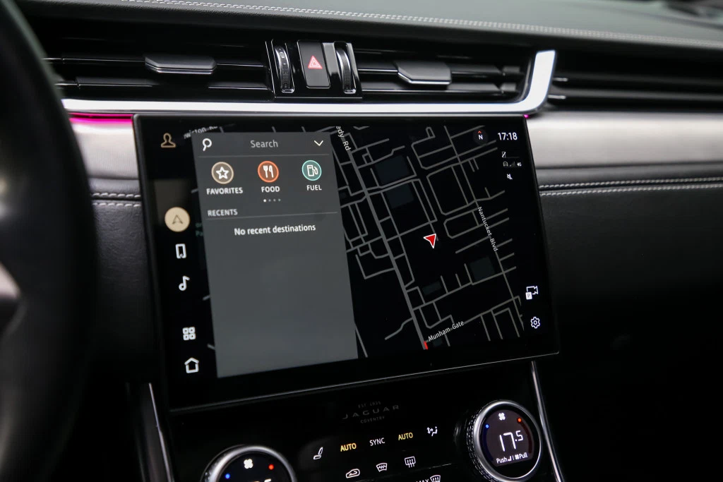 2024 Jaguar XF R-Dynamic SE (X260) P300 AWD, 26/30