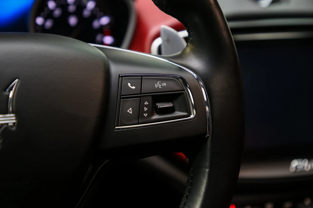 2020 Maserati Ghibli S Q4 GranLusso, 24/30