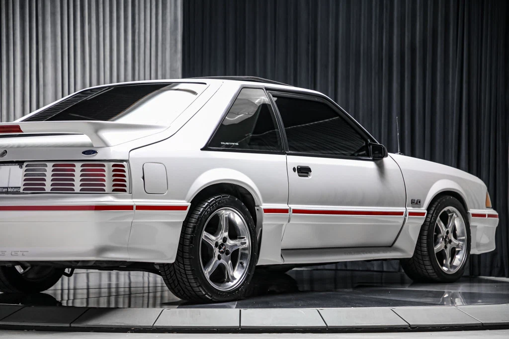 1987 Ford Mustang GT (Fox Body), 21/30