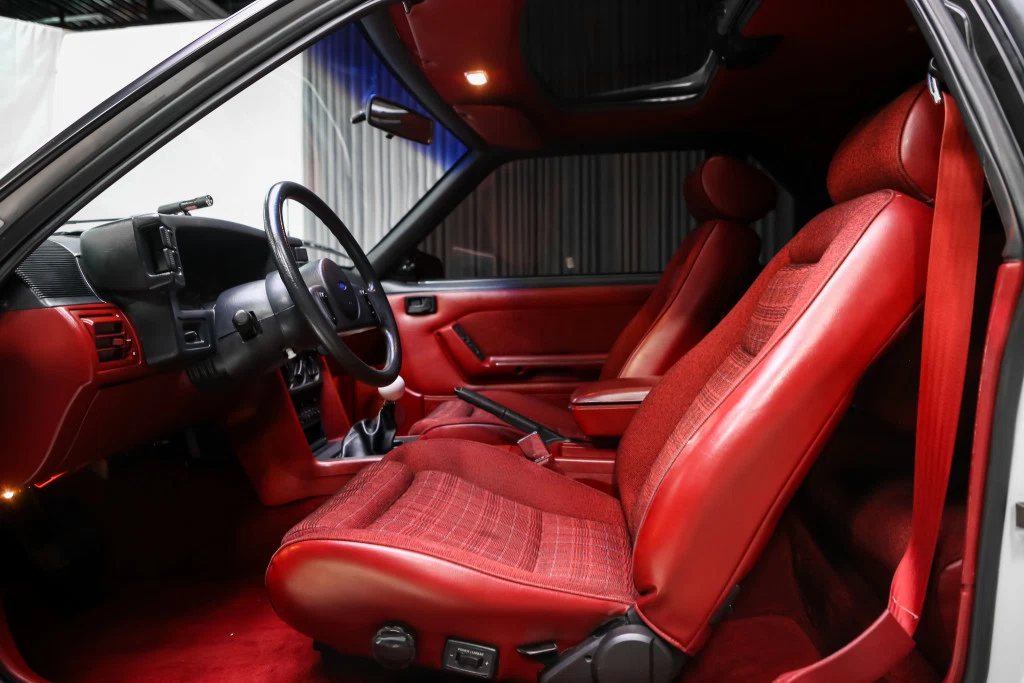 1987 Ford Mustang GT (Fox Body), 22/30