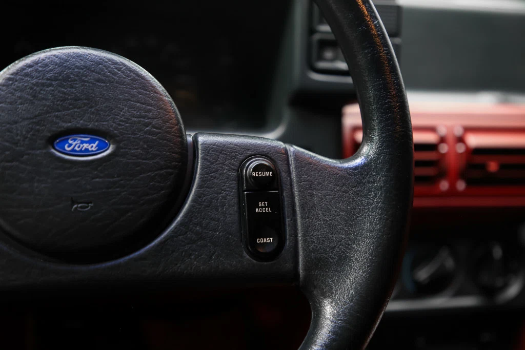 1987 Ford Mustang GT (Fox Body), 27/30
