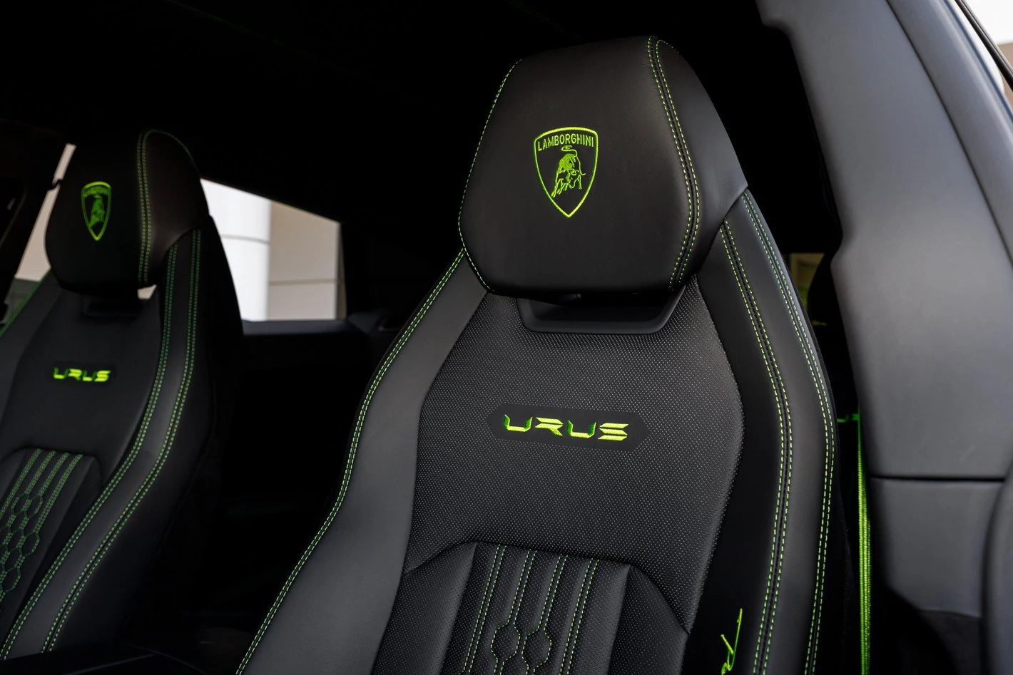 2023 Lamborghini Urus Performante, 23/30