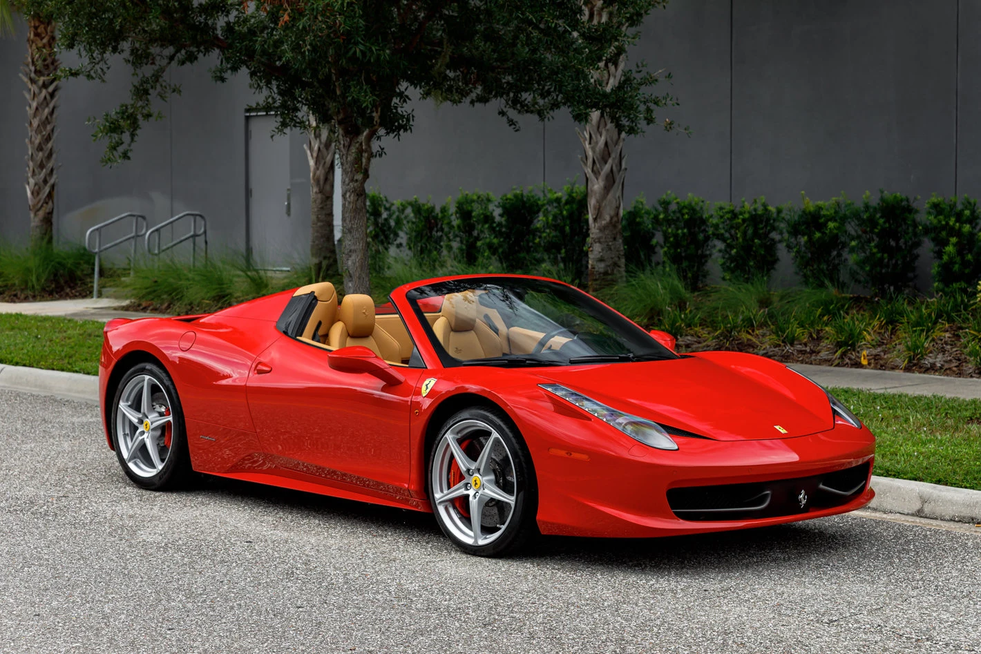 Ferrari 458 Spider | McLaren Orlando