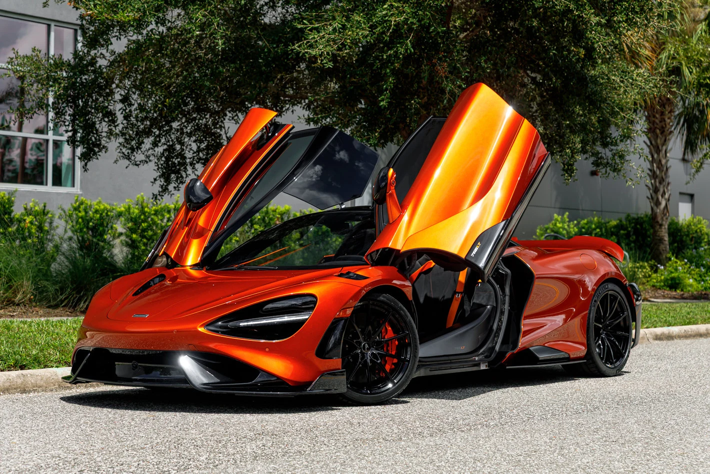 2021 McLaren 765LT, 16/30