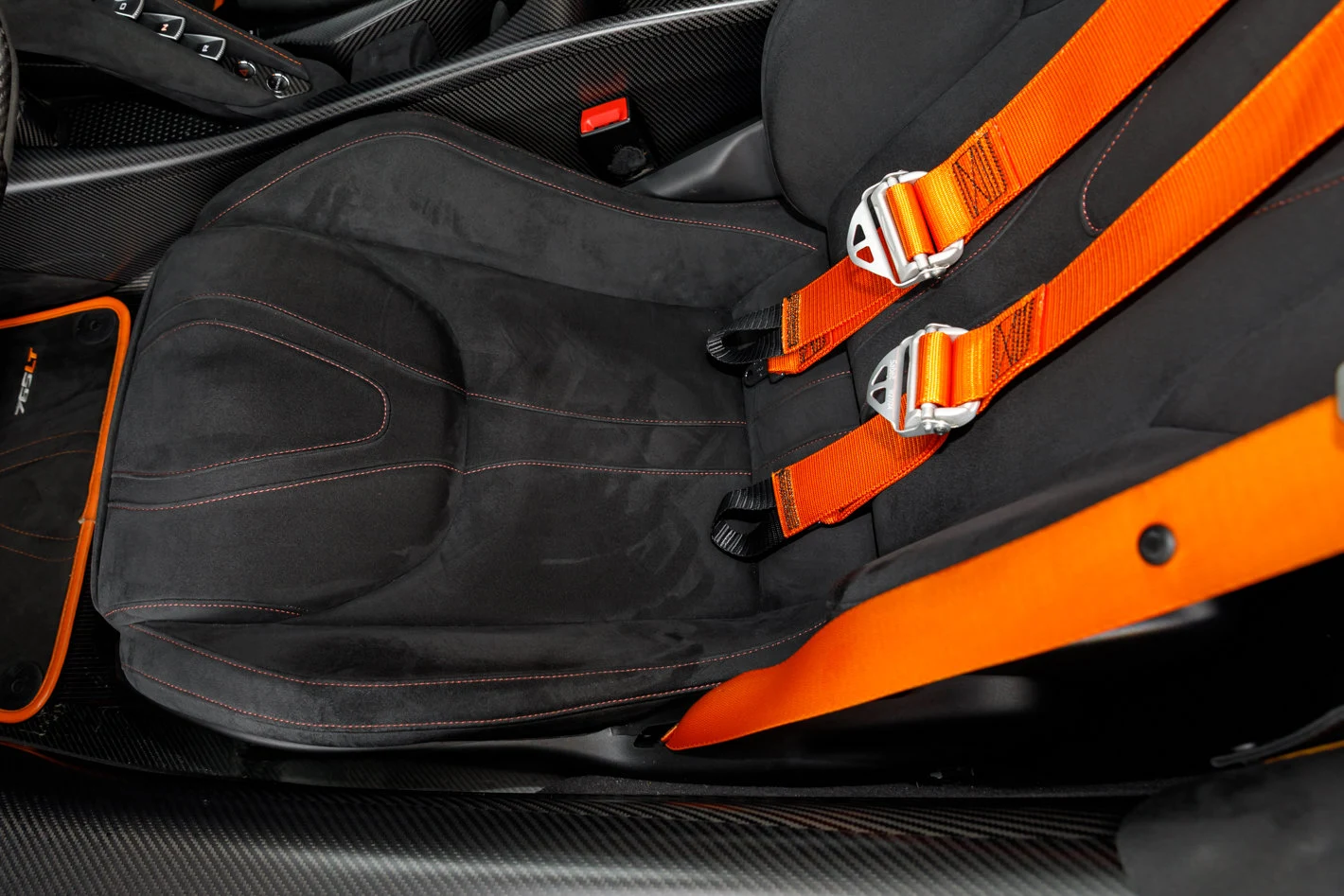 2021 McLaren 765LT, 21/30