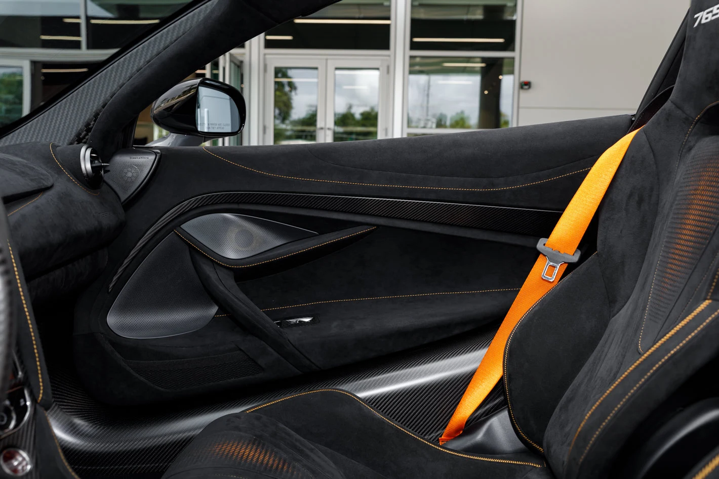 2022 McLaren 765LT Spider, 27/30