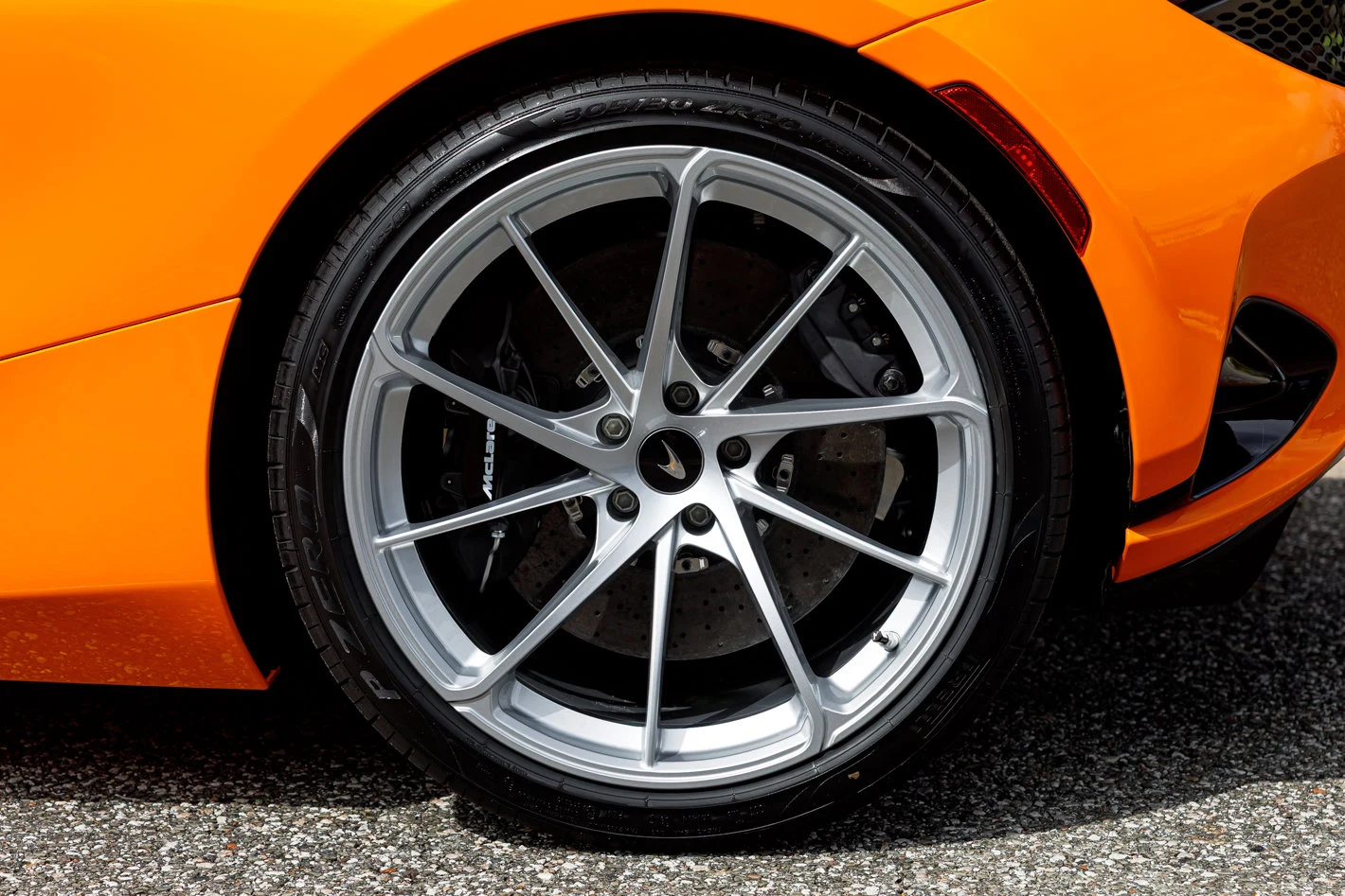 2027 McLaren 750S Spider, 16/30