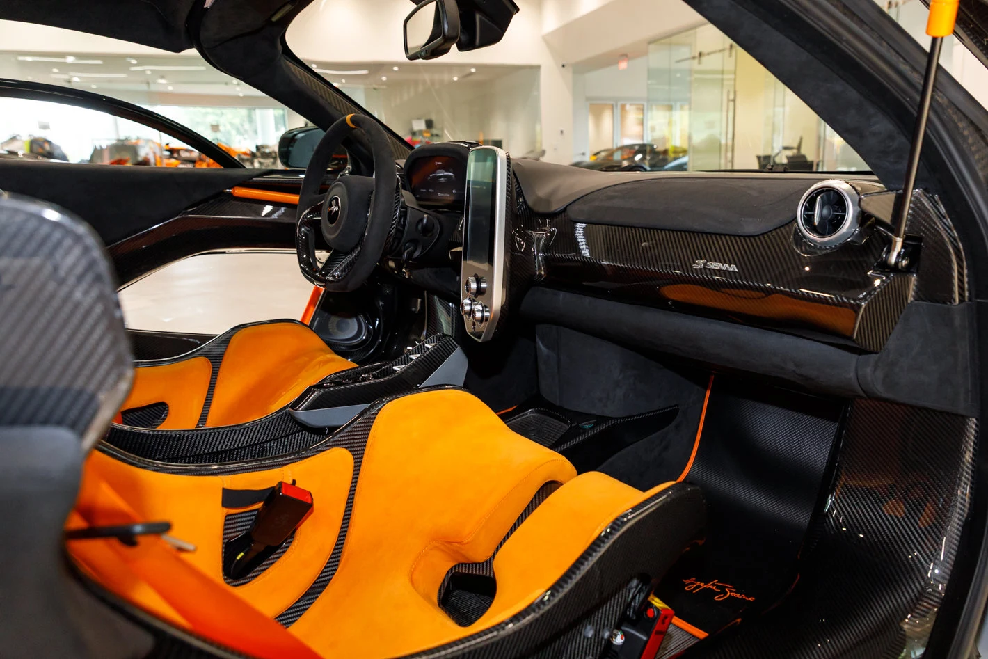 2019 McLaren Senna MSO, 28/30