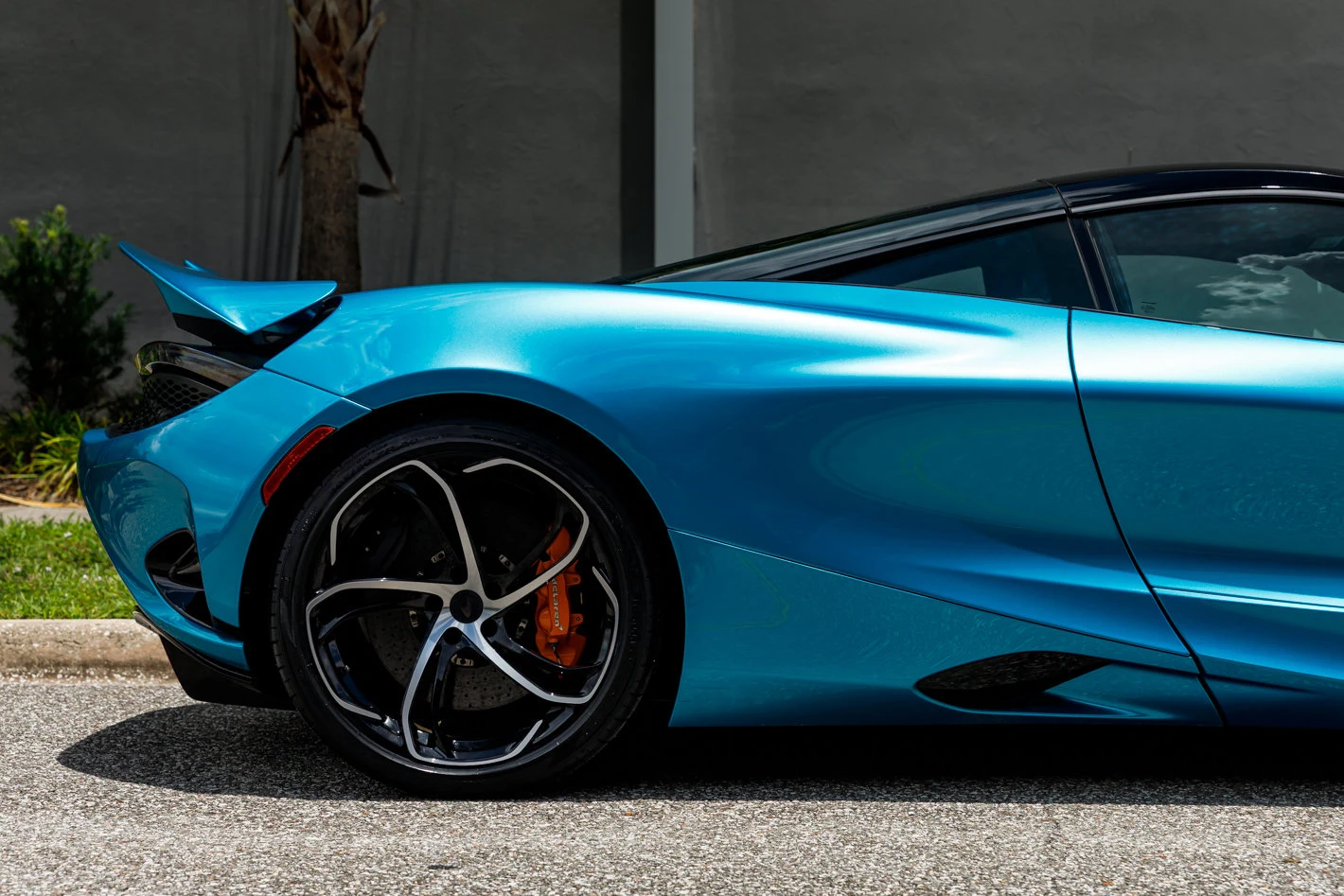 2025 McLaren 750S, 6/30