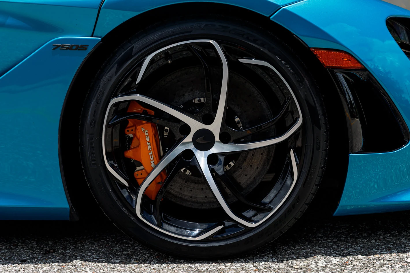 2025 McLaren 750S, 7/30