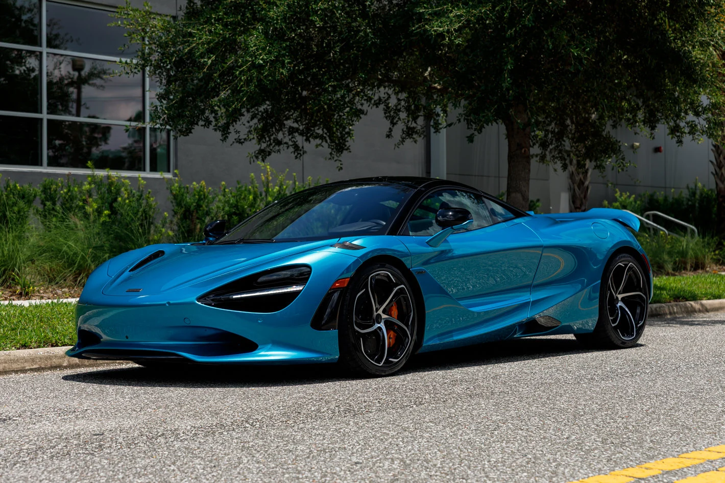 2025 McLaren 750S, 13/30