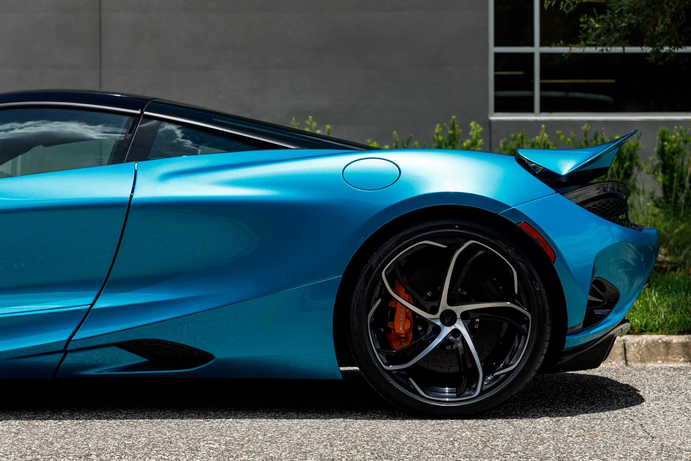 2025 McLaren 750S, 14/30