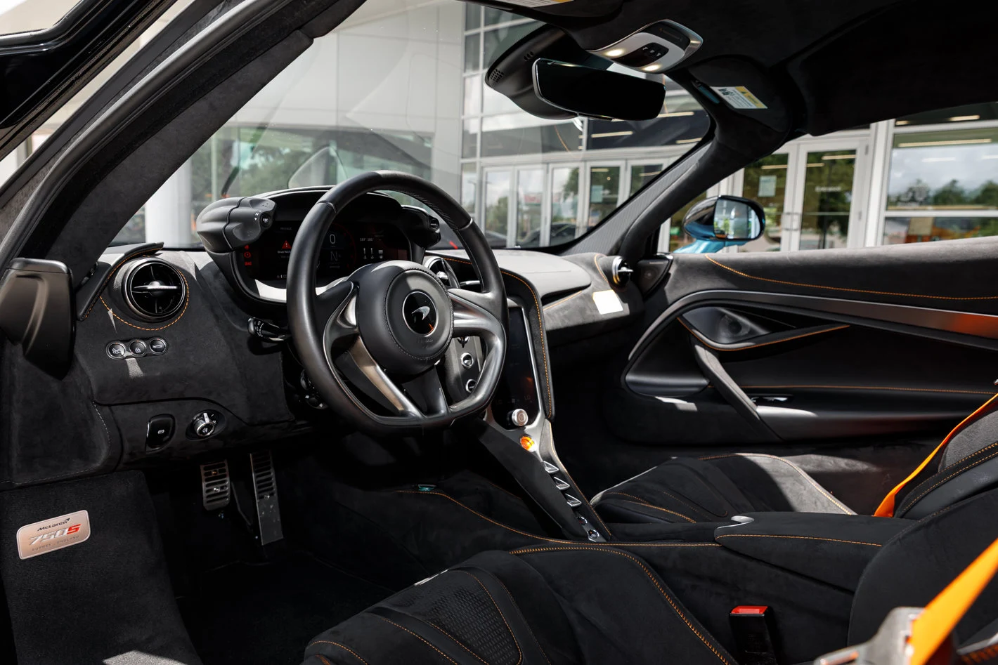 2025 McLaren 750S, 24/30