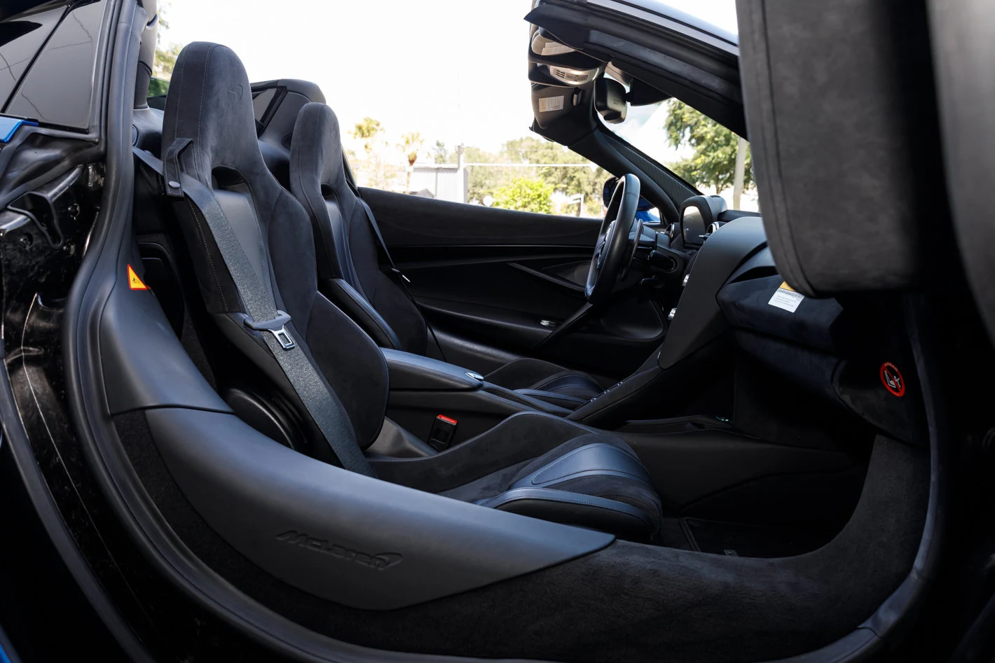 2022 McLaren 720S Spider Performance, 29/30