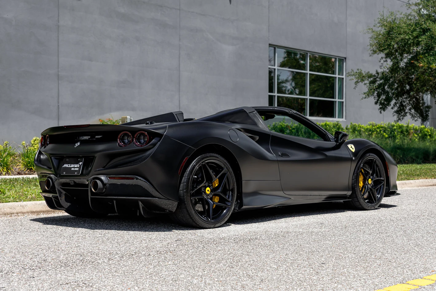 2022 Ferrari F8 Spider, 6/30