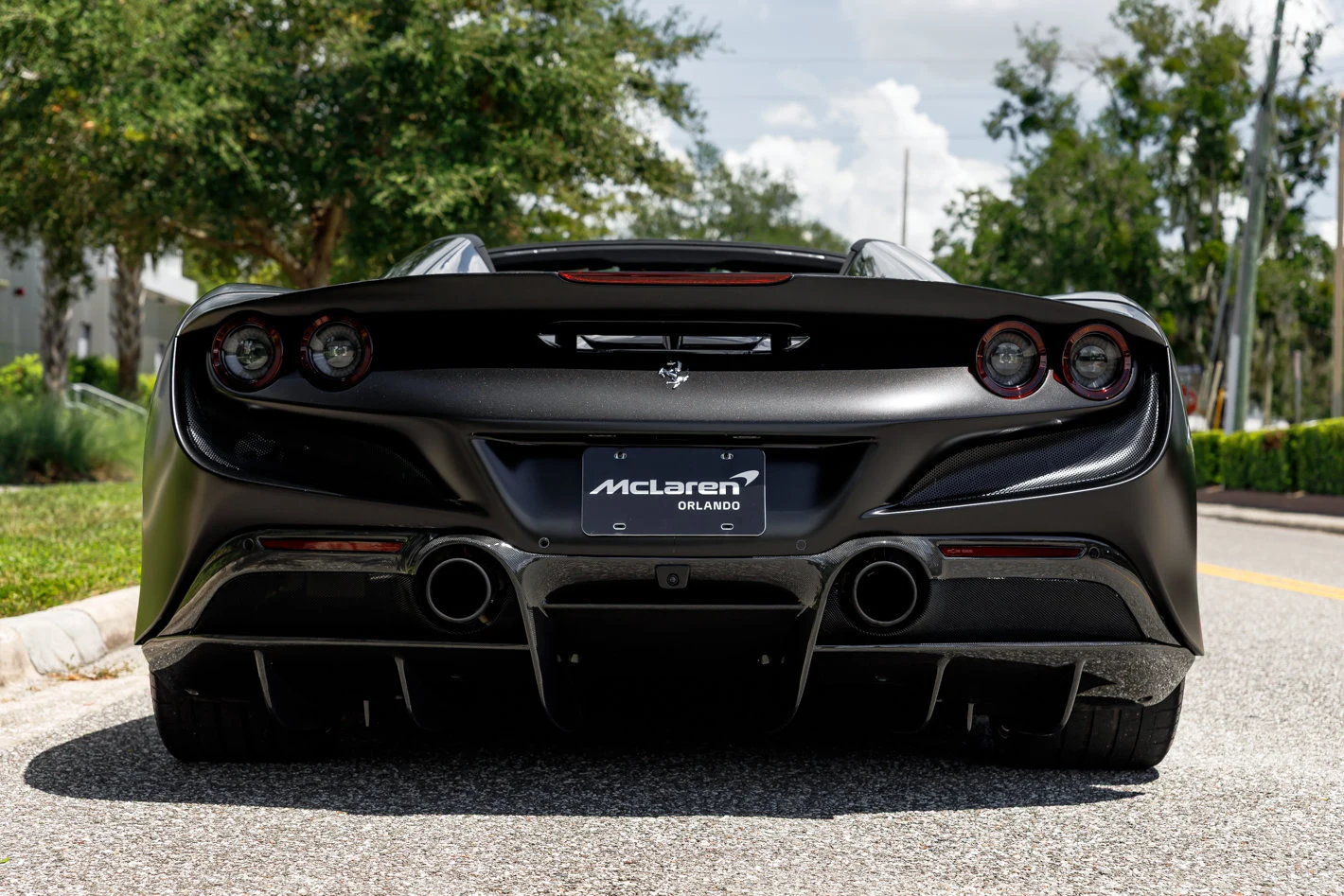 2022 Ferrari F8 Spider, 7/30