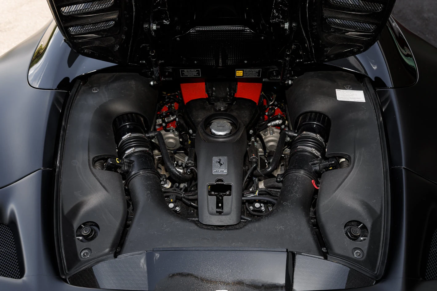 2022 Ferrari F8 Spider, 27/30