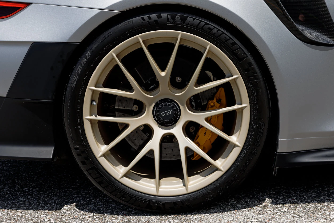 2018 Porsche 911 (991.2) GT2 RS, 6/30